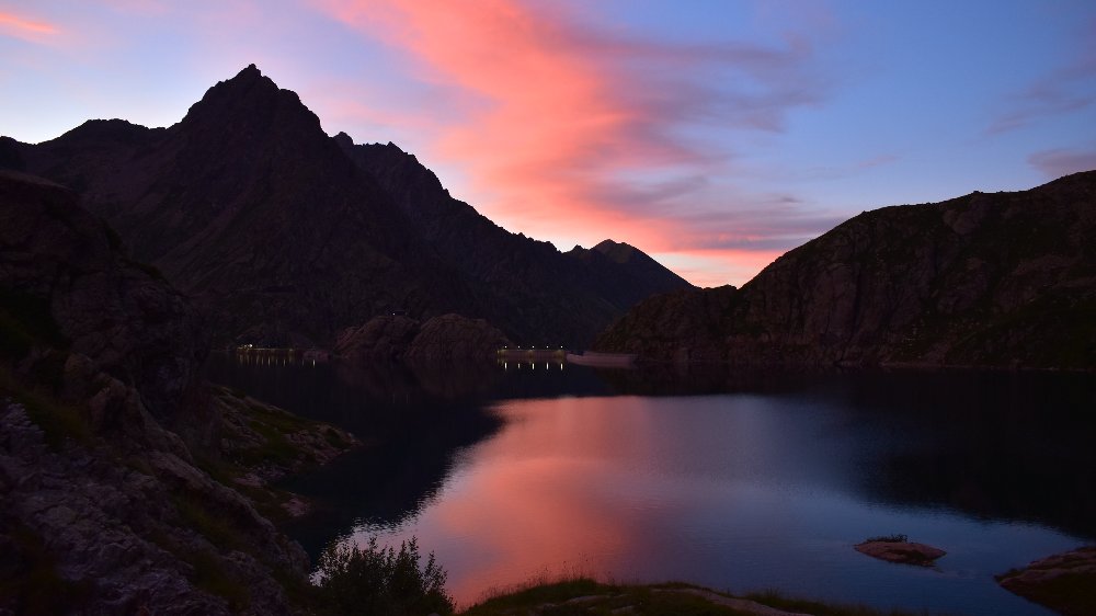 TRAMONTO E CENA AL RIFUGIO GENOVA FIGARI
